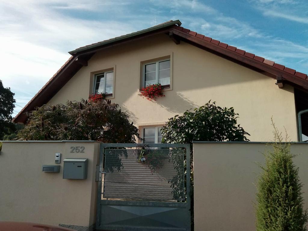 apartmány pod lesem Bohutín Esterno foto