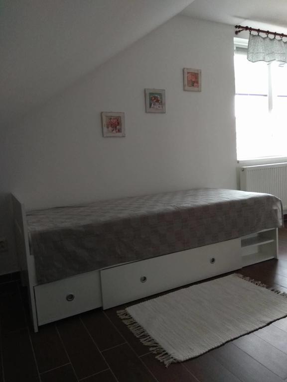 apartmány pod lesem Bohutín Esterno foto