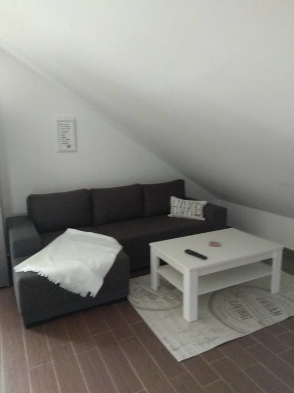 apartmány pod lesem Bohutín Esterno foto
