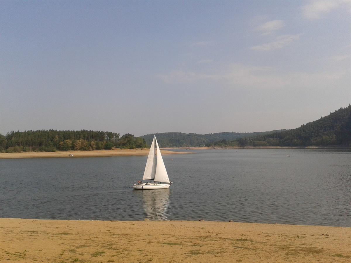 apartmány pod lesem Bohutín Esterno foto